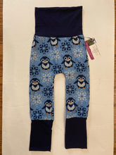 Load image into Gallery viewer, 9mo-3T Penguin Faux Knit Double Brushed Polyester Maxaloones
