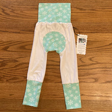 Load image into Gallery viewer, 9mo-3T Snowflake Mint Blue Maxaloones
