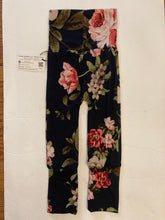 Load image into Gallery viewer, 9mo-3T Floral on Dark Navy Soft Double brushed polyester Maxaloones
