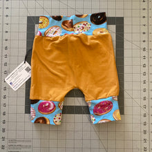 Load image into Gallery viewer, 9mo-3T Orange Donuts Maxaloones Shorts
