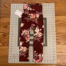 Load image into Gallery viewer, 9mo-3T Floral Flowers Burgundy Soft Maxaloones
