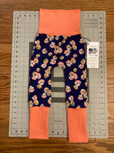 Load image into Gallery viewer, 9mo-3T Peach Flowers on Navy Maxaloones
